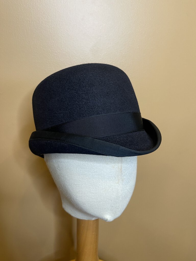 DARK NAVY BETTY BERDINE DERBY