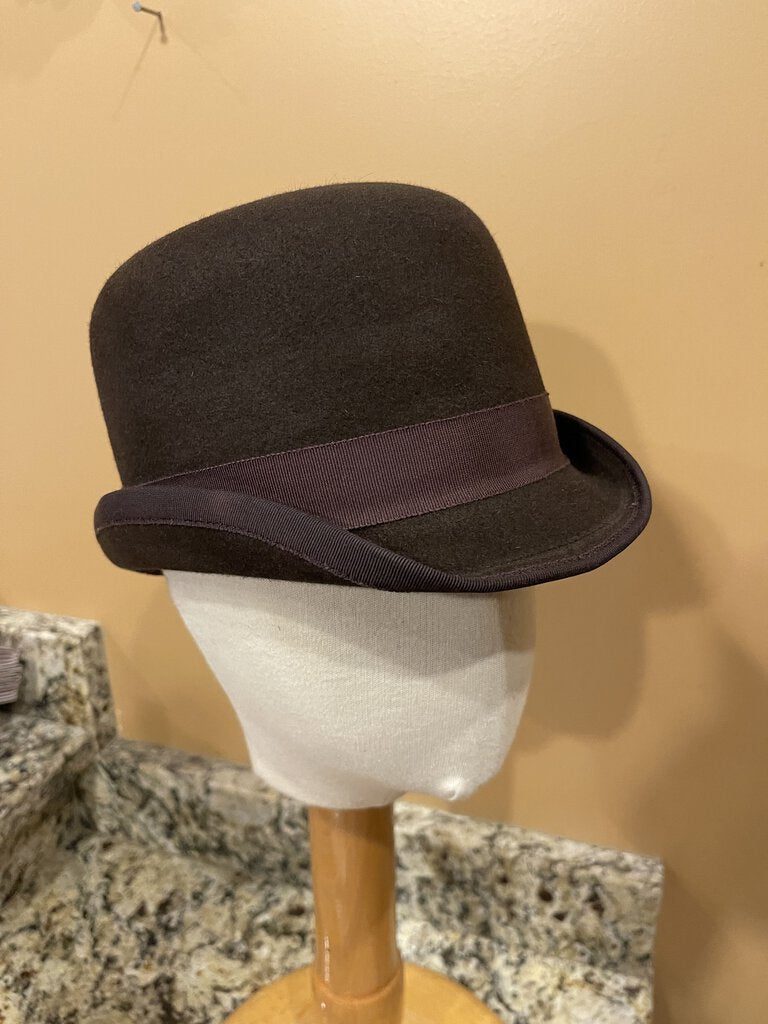 CHOCOLATE BROWN BETTY BERDINE DERBY 6 7/8