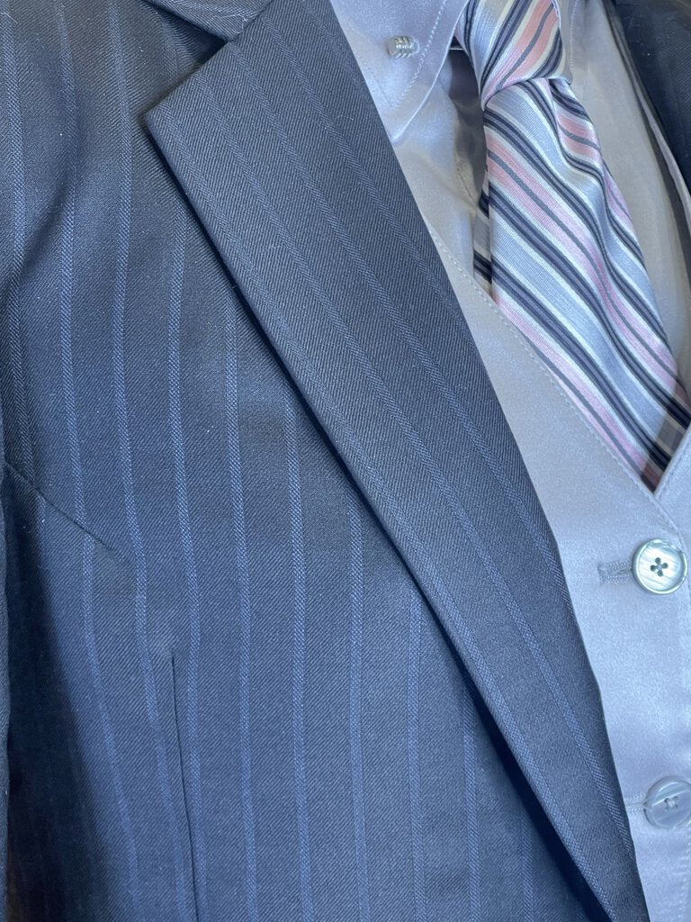 BLACK STRIPE DEREGNAUCOURT DAY SUIT WITH EXTRA FABRIC
