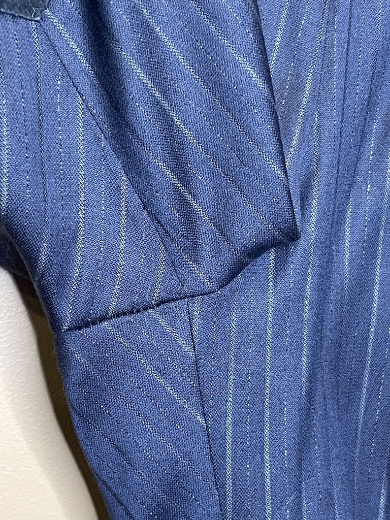 NAVY WITH SILVER SHIMMER ACCENT CM FORMAL