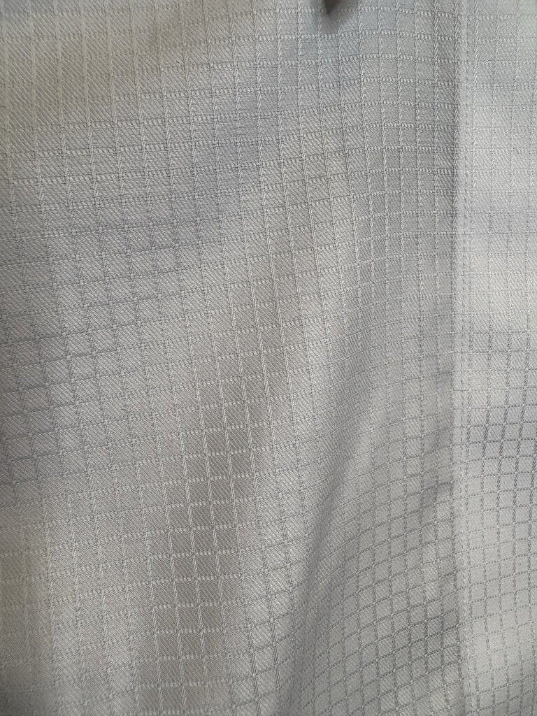 WHITE PATTERN BETTY BERDINE SHIRT