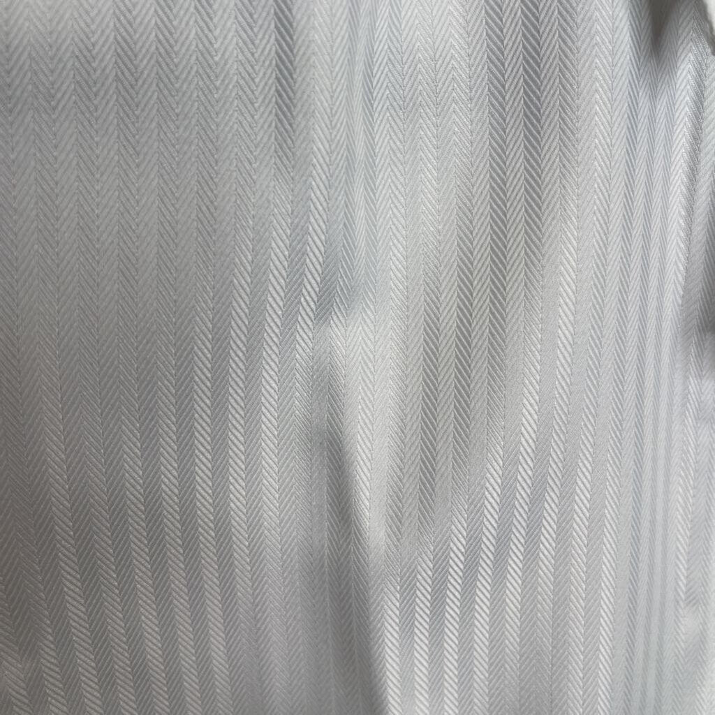 WHITE PATTERN ELLIE MAY SHIRT