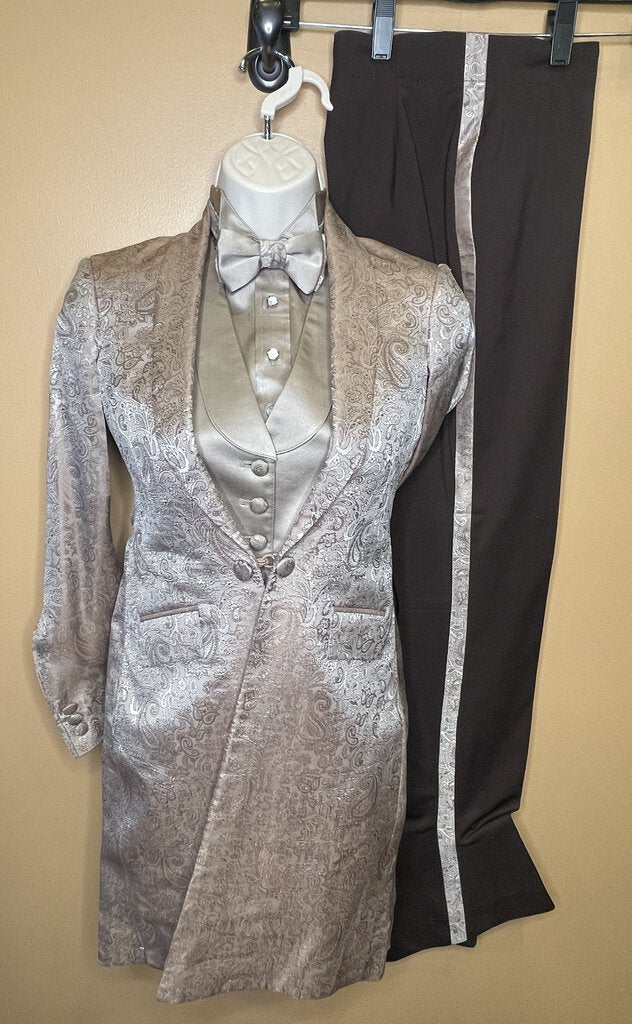 TAUPE PAISLEY DAY COAT WITH MATCHING JODS VEST AND SHIRT