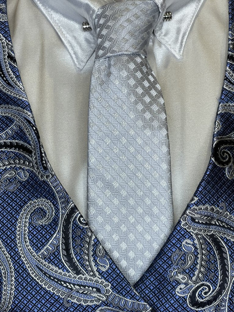 WHITE SATIN SHIRT WINNING STITCHES