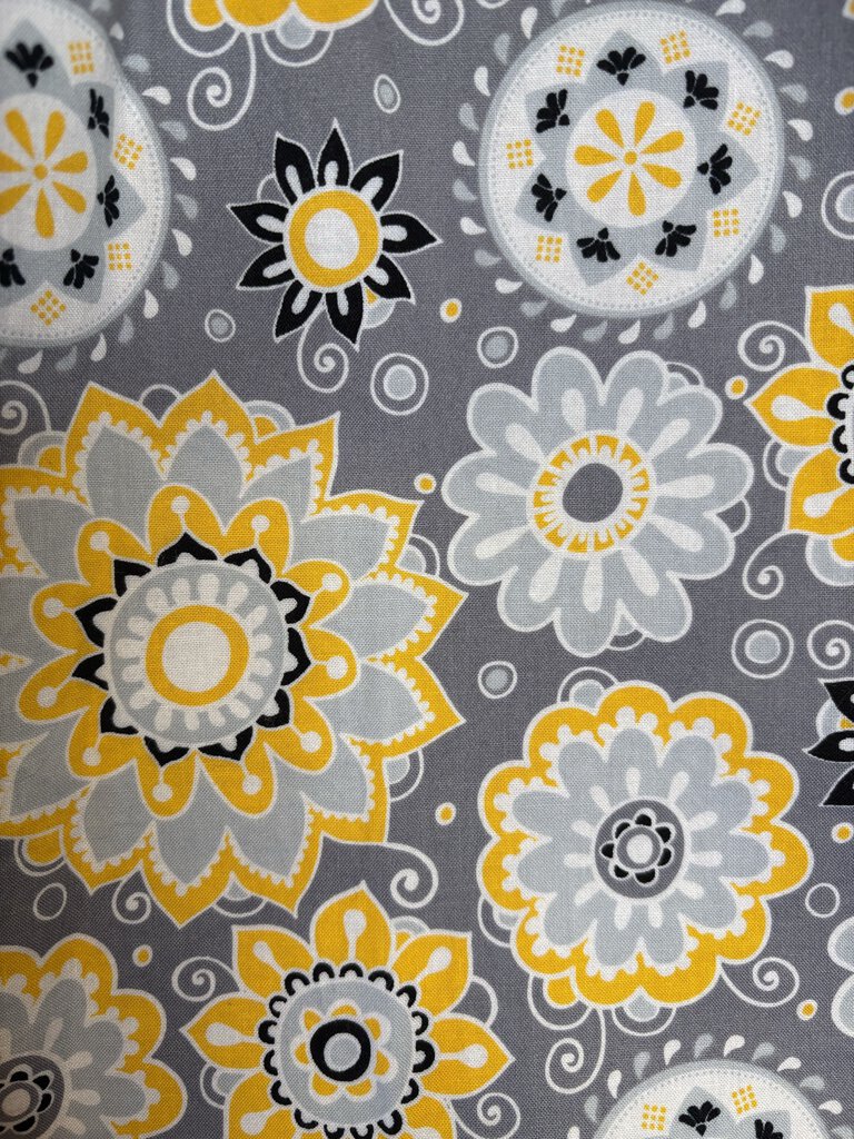 GRAY, YELLOW PATTERN SCINTILLA SHIRT