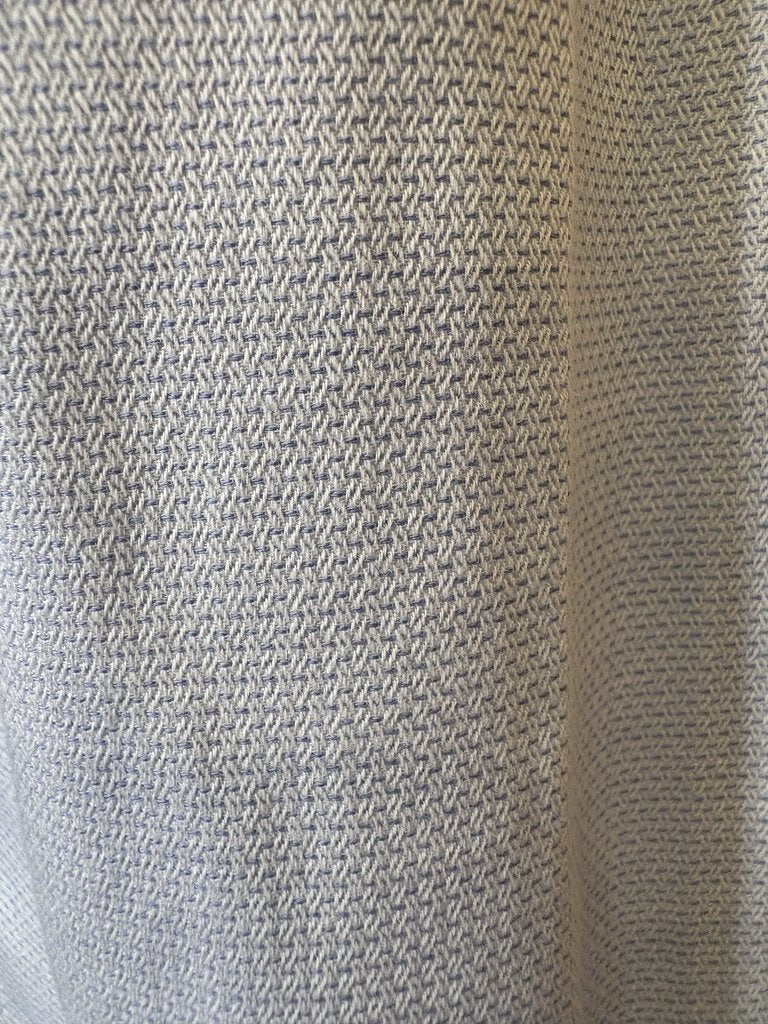 BLUE SHIRT WINNING STITCHES