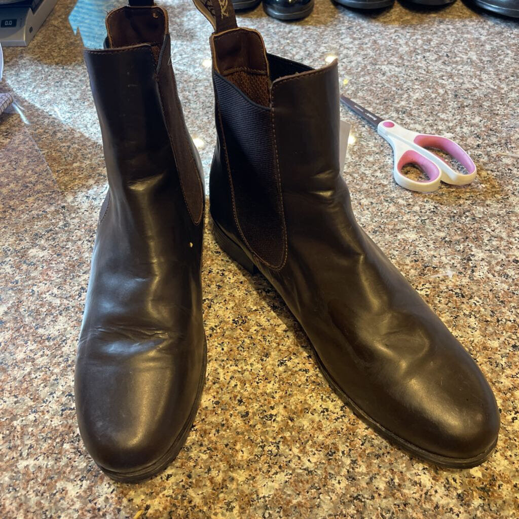 BROWN BOOTS OVATION 10