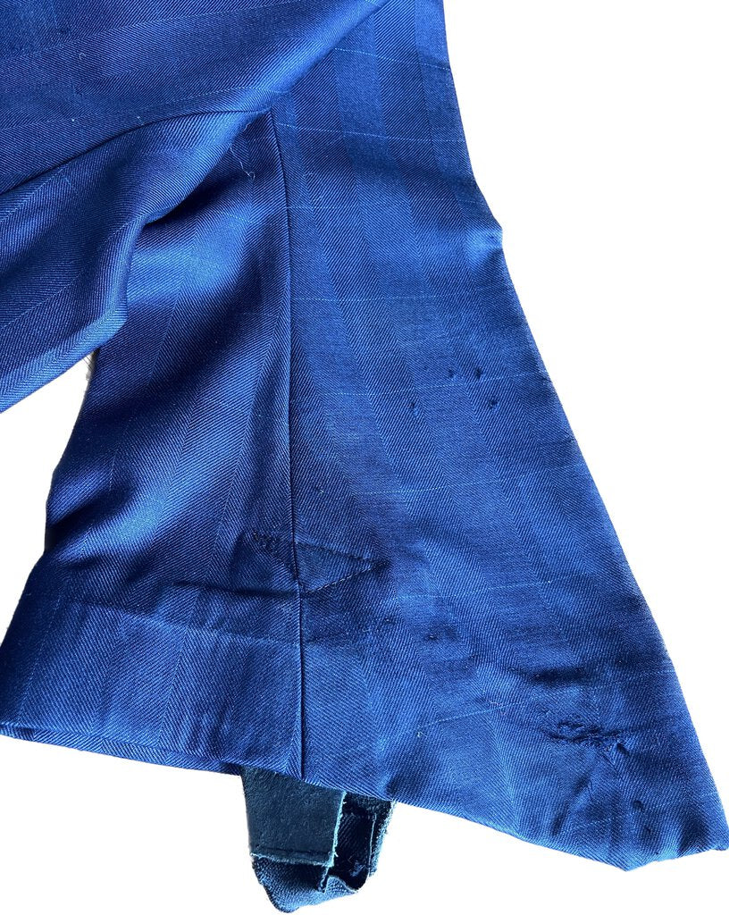 NAVY WITH WINDOWPANE DEREGNAUCOURT DAY SUIT
