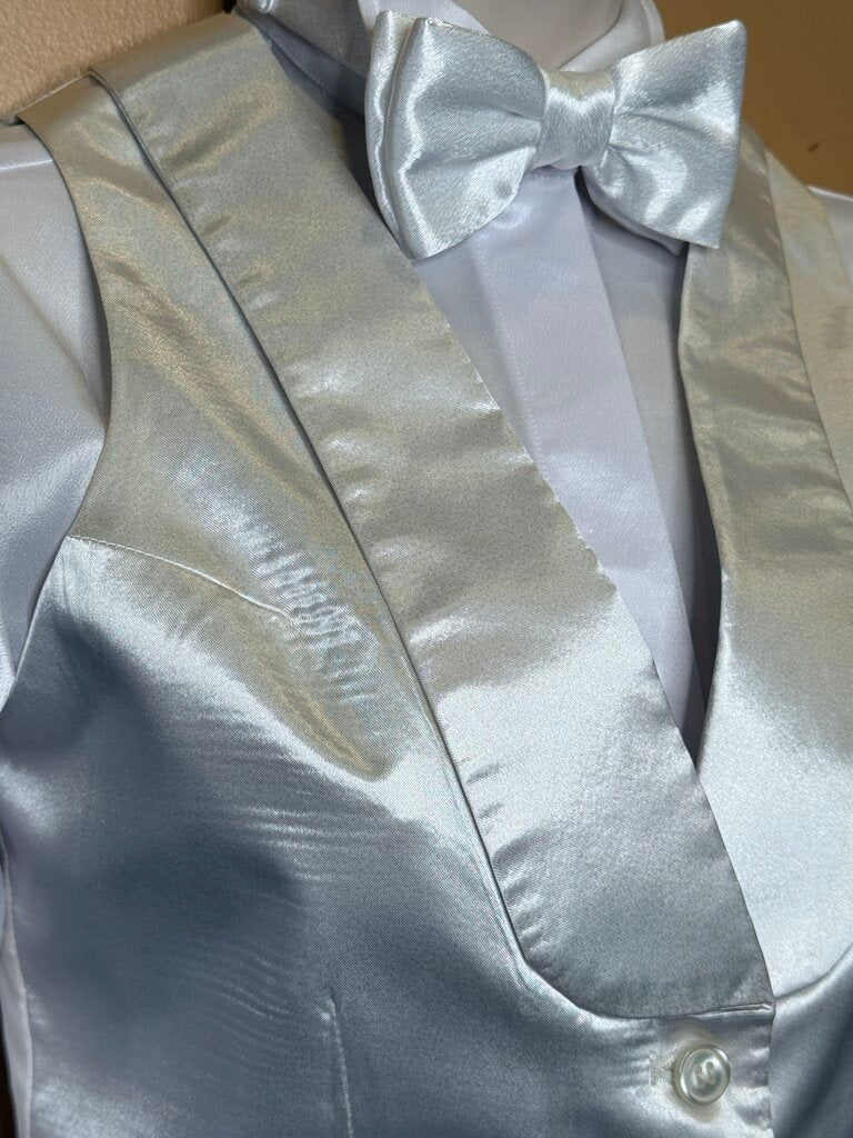WHITE SATIN BECKER BROTHERS FORMA VEST WITH BOWTIE