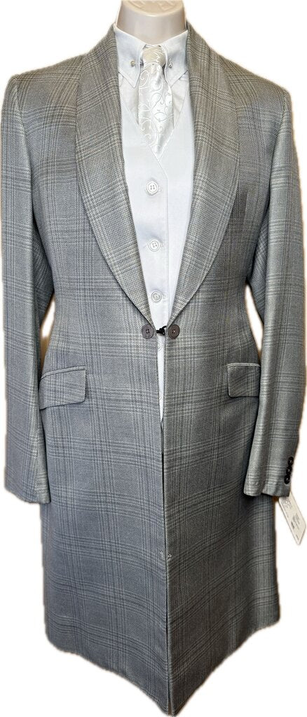 GRAY PLAID DAY COAT