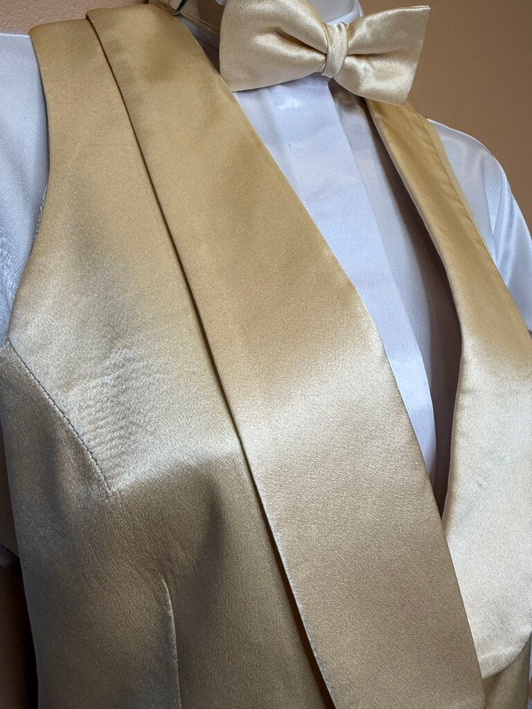CHAMPAGNE SATIN FORMAL VEST WITH BOW TIE CM