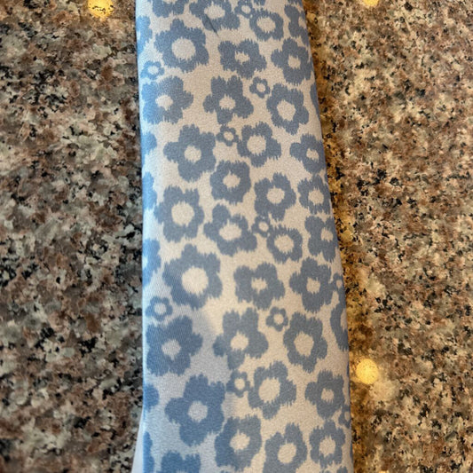 BLUE FLOWERS TIE