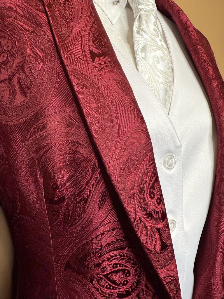 BURGUNDY PAISLEY DEREGNAUCOURT DAY COAT