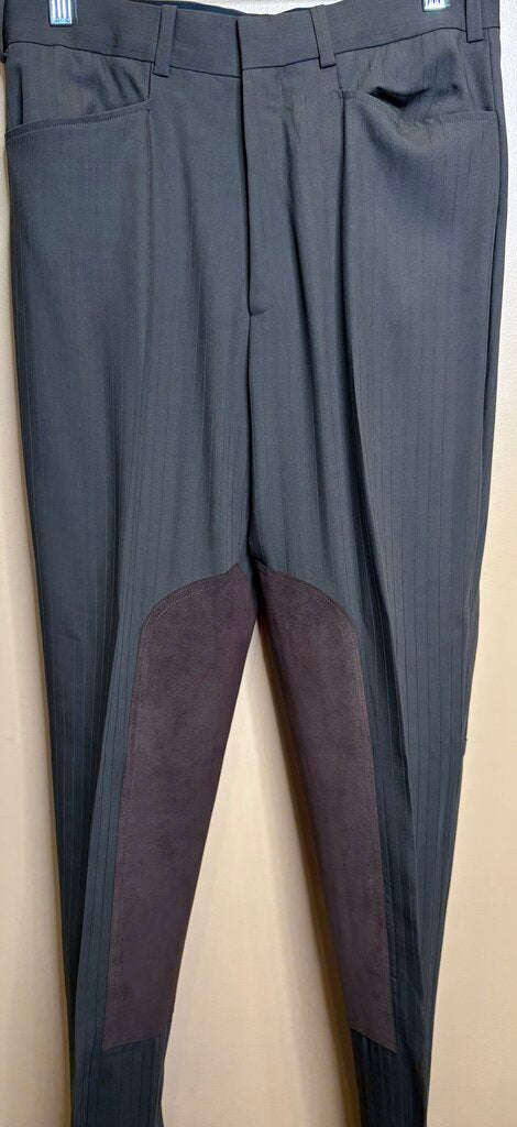 MEN'S BROWN PINSTRIPE SHOW SEASONS DAY SUIT