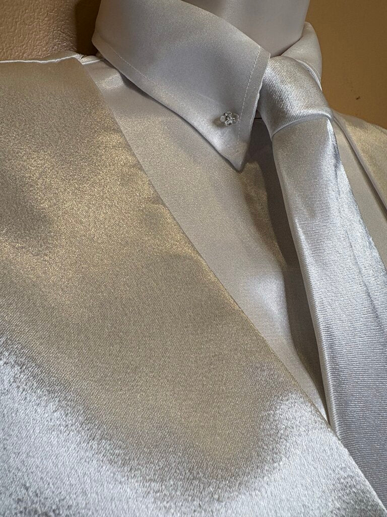 WHITE SATIN BETTY BERDINE SHIRT