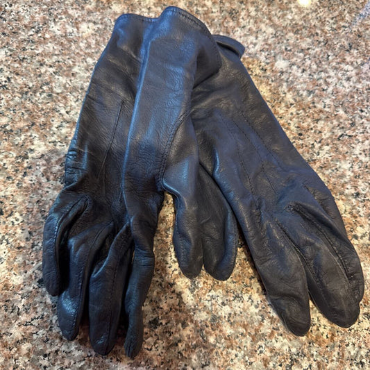 NAVY GLOVES L CHESTER JEFFERIES