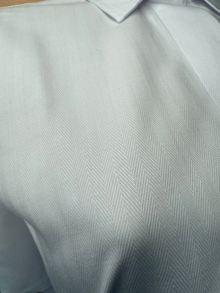 WHITE PATTERN BETTY BERDINE SHIRT