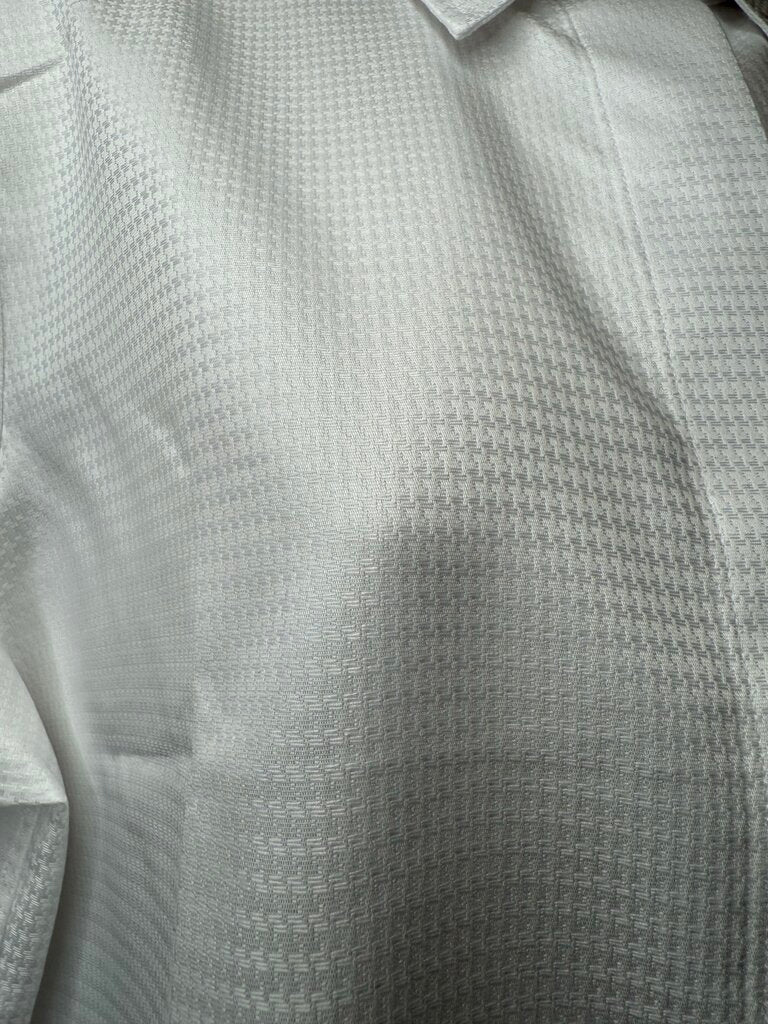 WHITE PATTERN BETTY BERDINE SHIRT