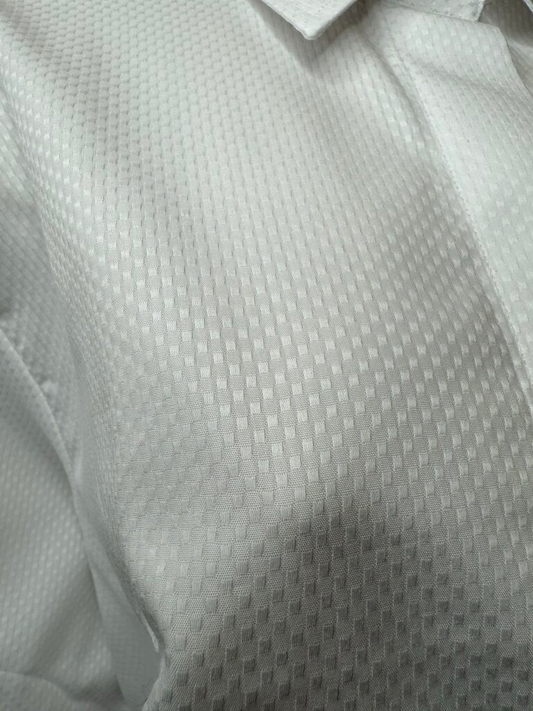 WHITE PATTERN BETTY BERDINE SHIRT