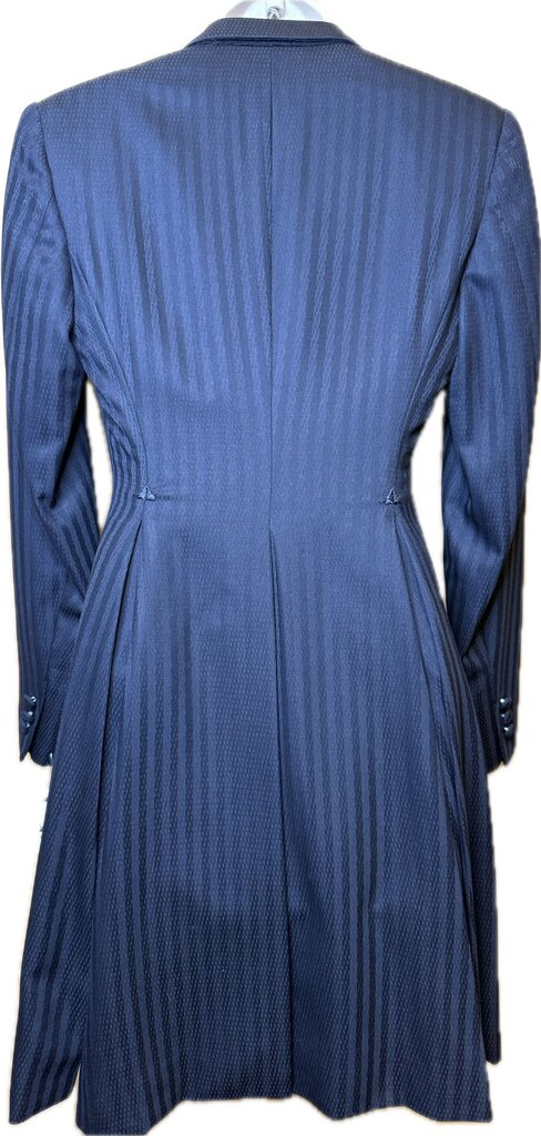 NAVY TONE ON TONE PATERN SHOW SEASONS DAY SUIT
