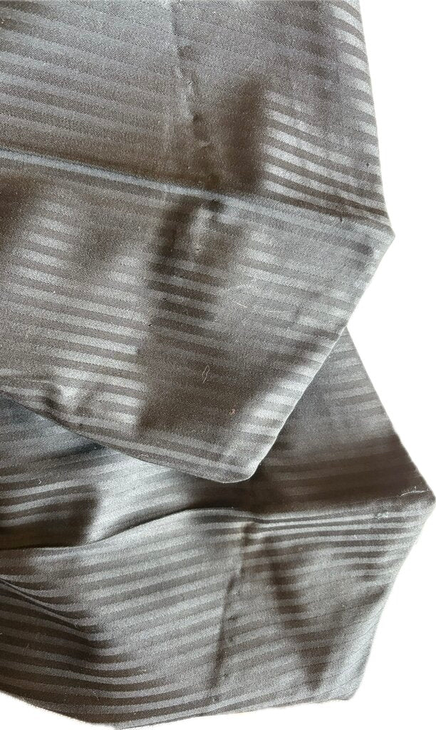 BLACK SHADOW STRIPE DAY SUIT