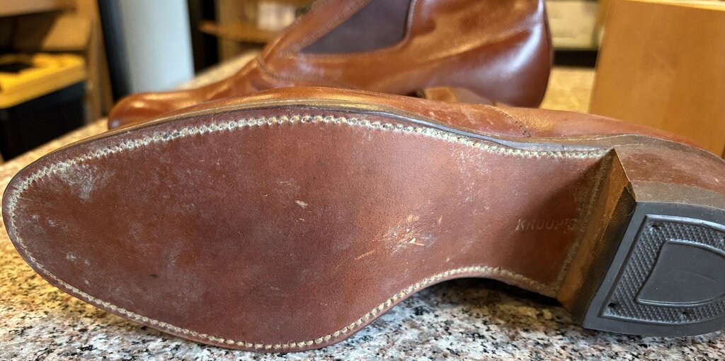 KROOP BOOTS BROWN 9E CUBAN HEEL