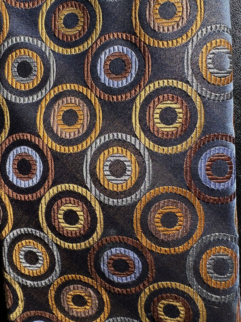 BLUE WITH BROWN/ORANGE CIRCLES ROBERT TALBOTT TIE