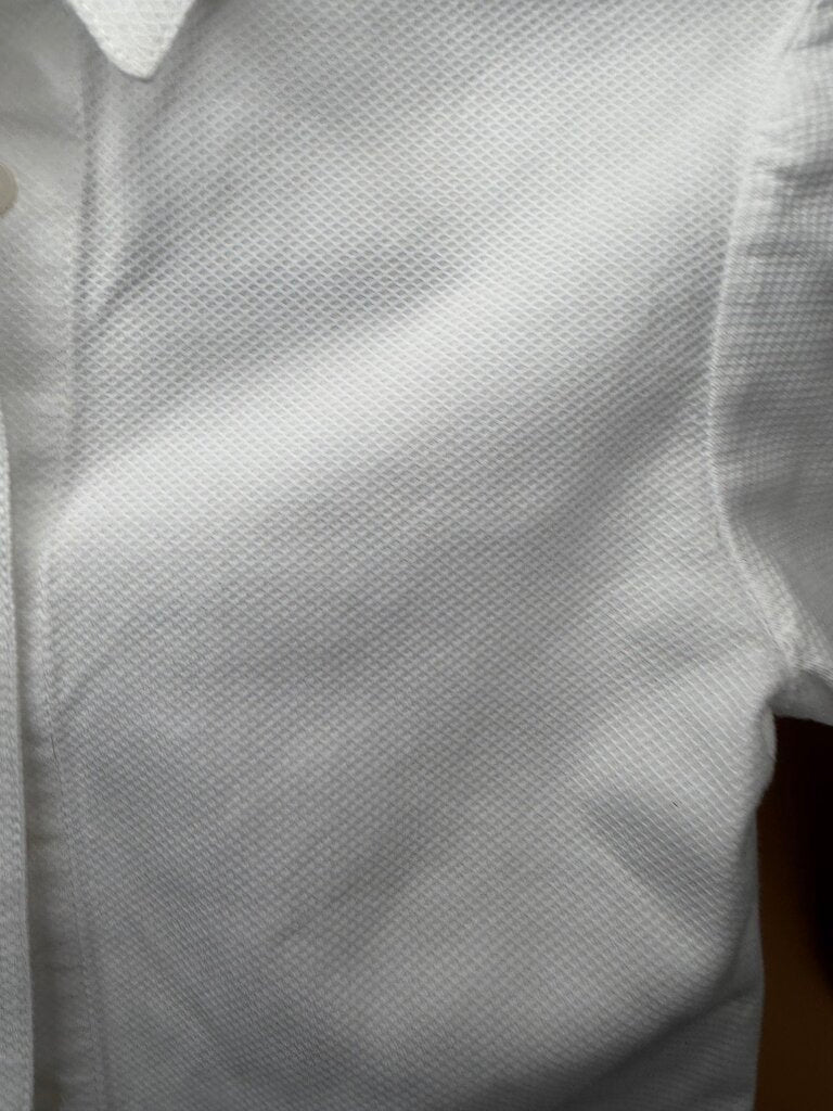 WHITE PATTERN SHIRT