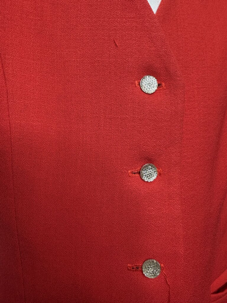 RED VEST