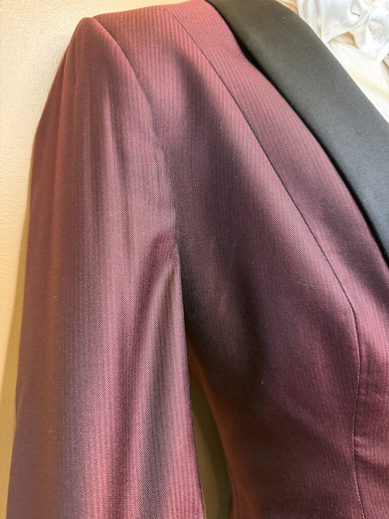 BURGUNDY FORMAL COAT
