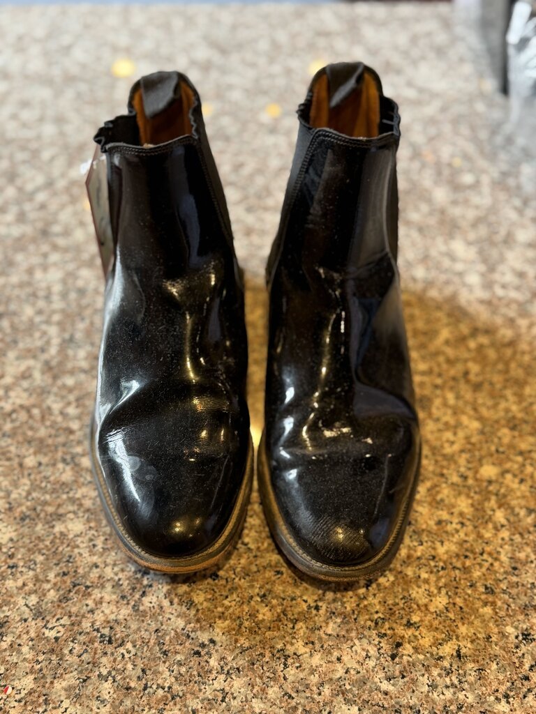 BOOTS PATENT LEATHER