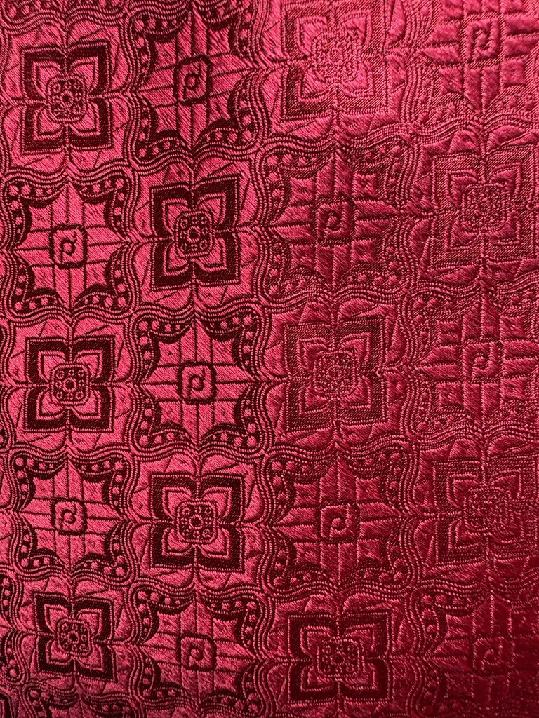 RED DION TIE