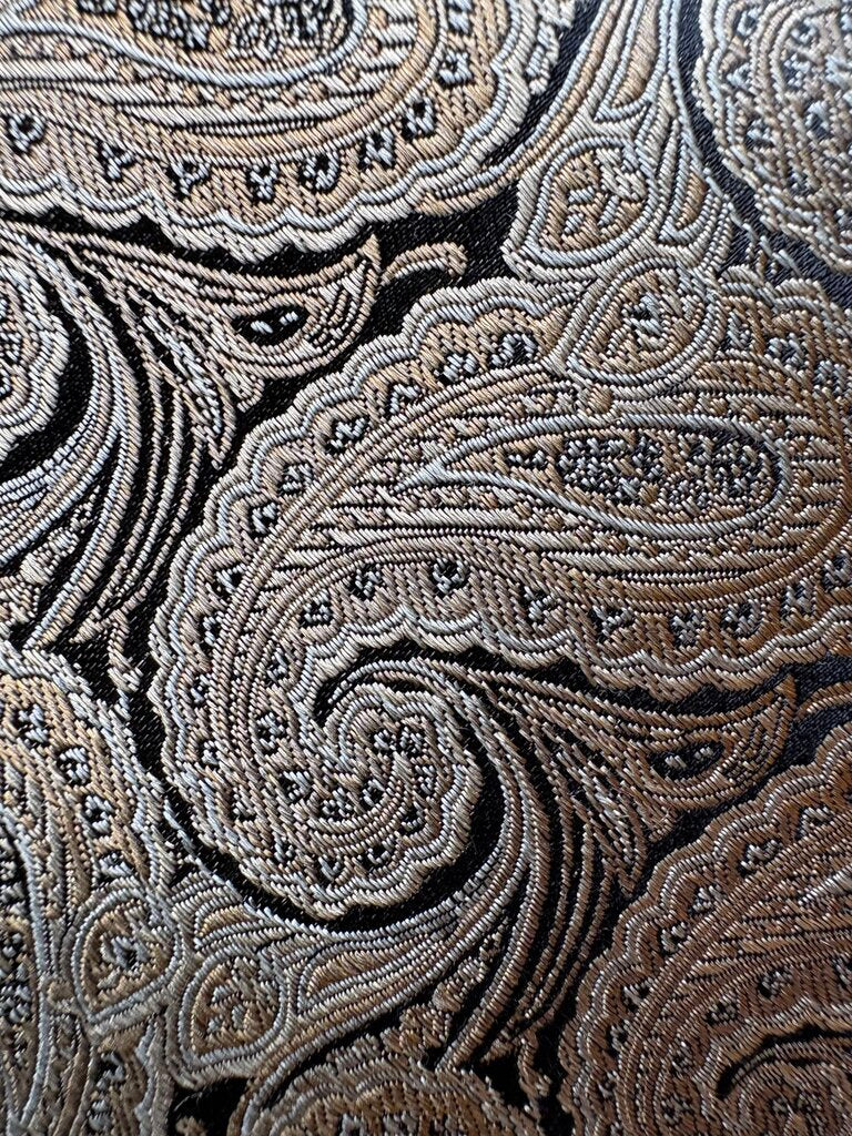 GOLD AND BLACK PAISLEY TIE
