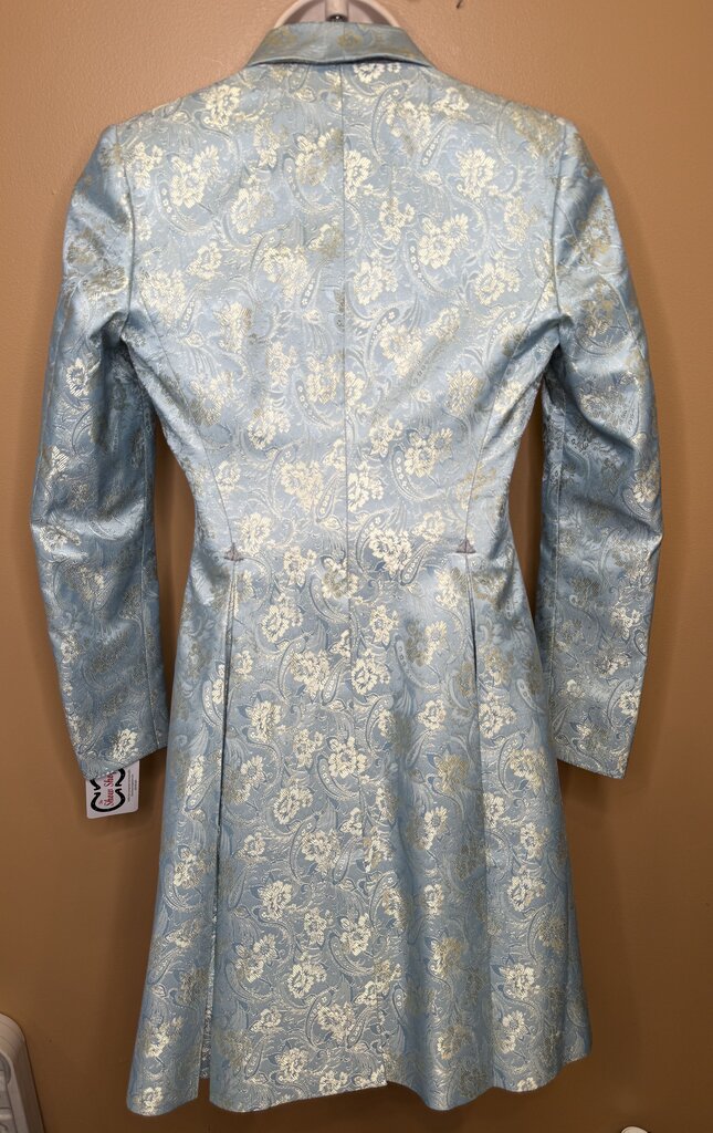 LIGHT BLUE AND GOLD PAISLEY BETTY BERDINE DAY COAT