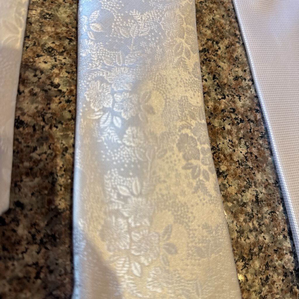 WHITE TIE FLOWERS