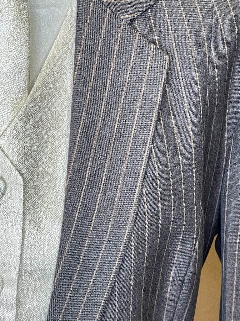DAY SUIT FRIERSON BROWN PINSTRIPE