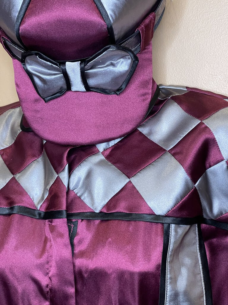 ROAD SILKS WITH MATCHING HAT MAROON WITH GRAY DIAMONDS