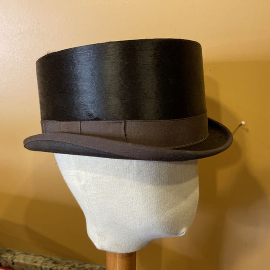 TOP HAT BROWN 6 3/4 LECHEVAL