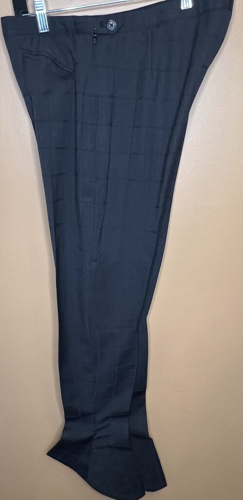 CHARCOAL GRAY WITH WINDOWPANE BECKER BROTHERS DAY SUIT