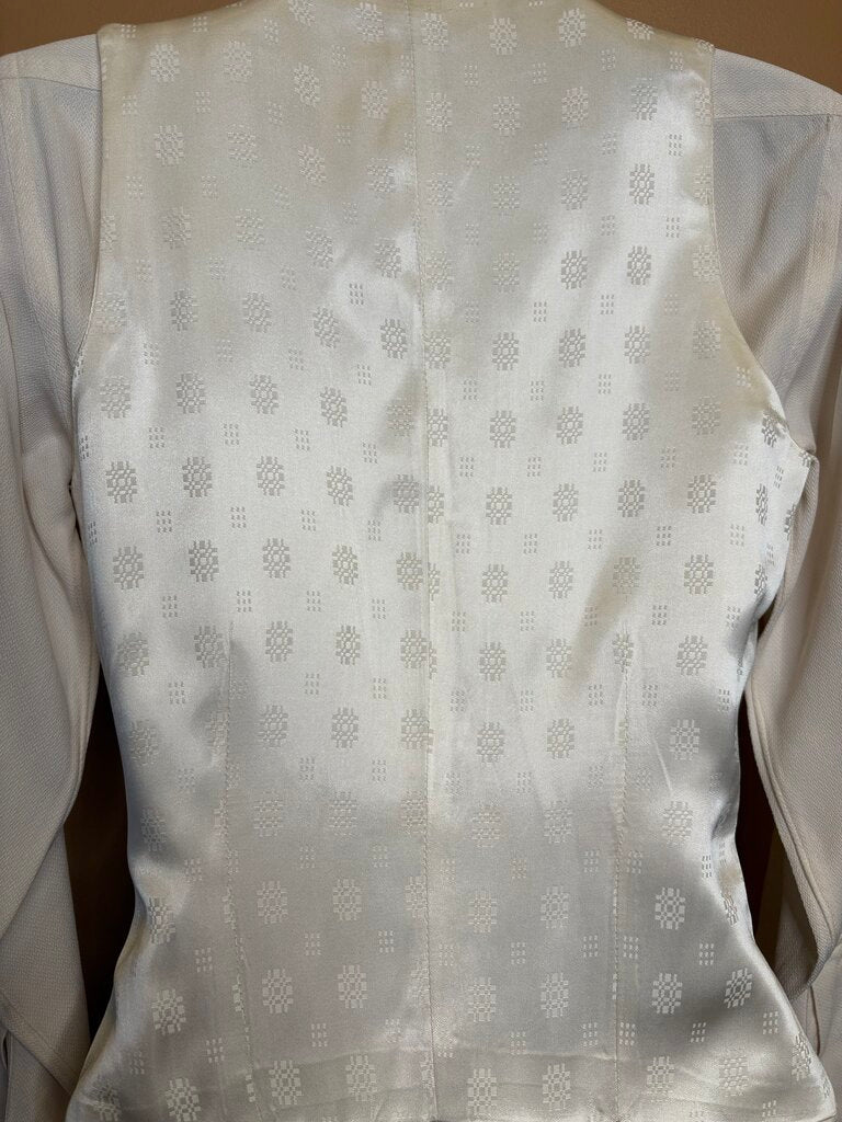 CREAM FORMAL SET CARL MEYERS