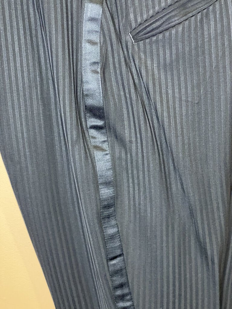 FORMAL BLACK SHADOW STRIPE WITH 2 PAIR OF JODS CM