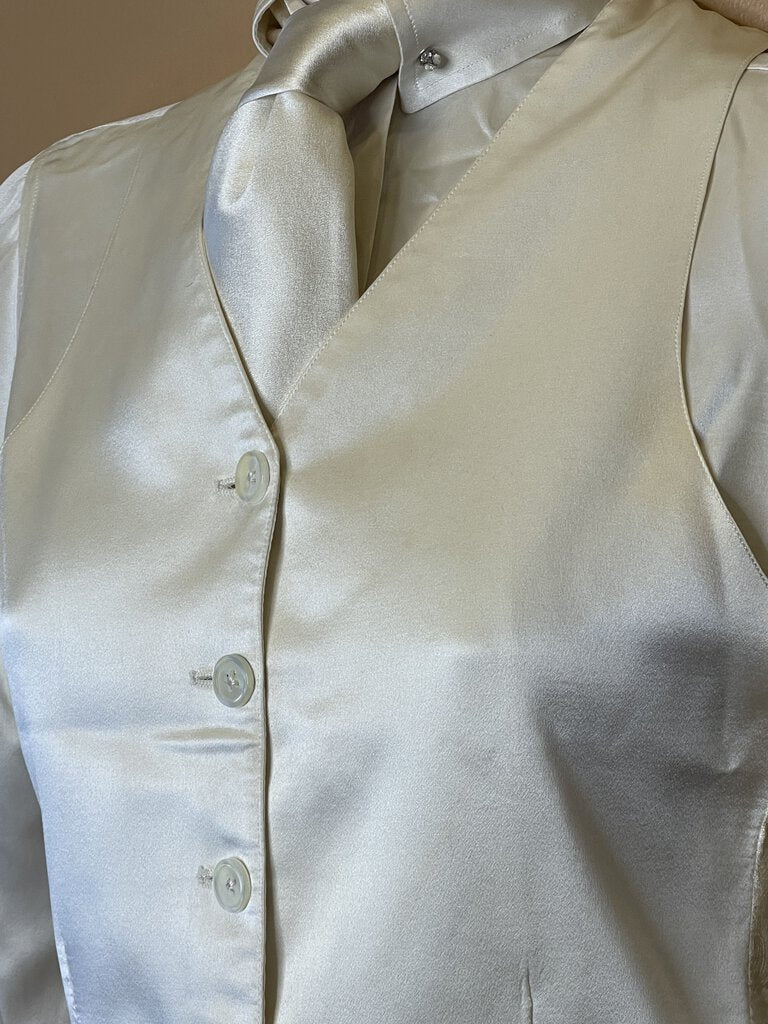 CREAM SILK VEST, SHIRT AND TIE COMBO DEREGNAUCOURT