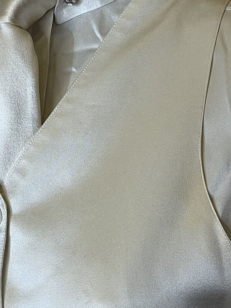 CREAM SILK VEST, SHIRT AND TIE COMBO DEREGNAUCOURT