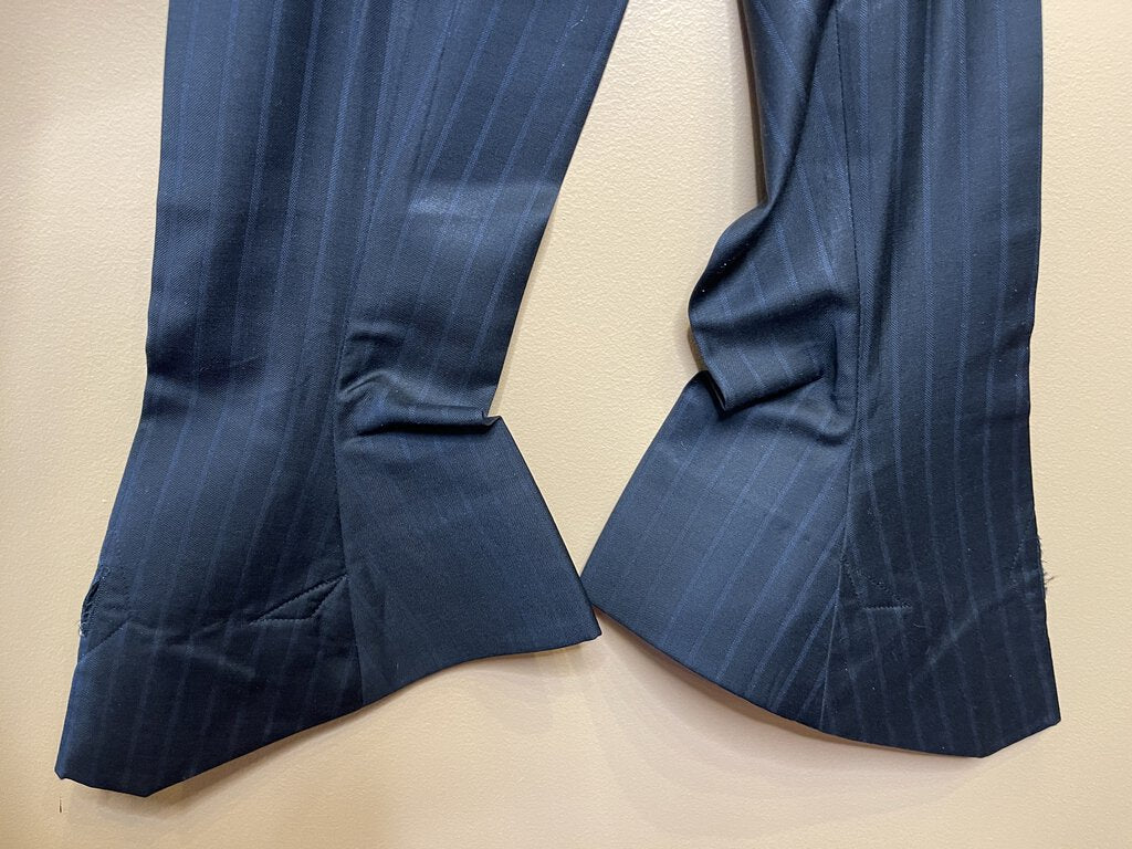 BLACK STRIPE DEREGNAUCOURT DAY SUIT WITH EXTRA FABRIC