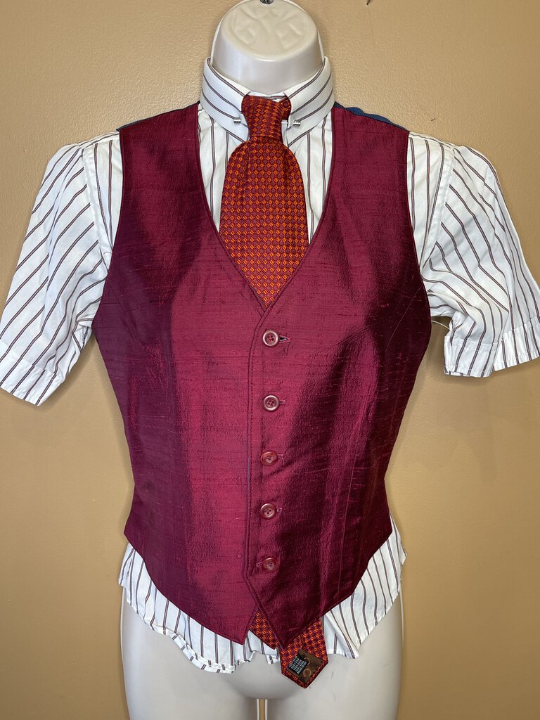 BLUE AND BURGUNDY REVERSIBLE VEST SHOW SEASONS