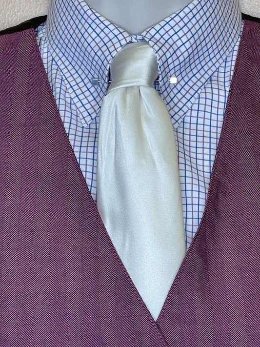 WHITE SATIN TIE