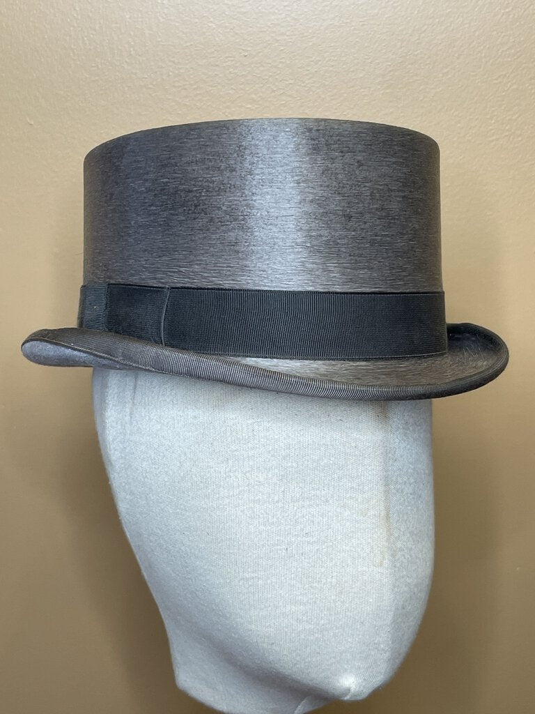 SILVER TOP HAT 6 5/8