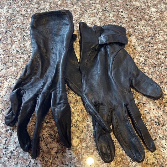 NAVY CHESTER JEFFERIES GLOVES MEDIUM