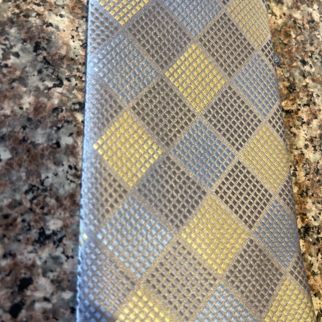 YELLOW, GRAY AND BLUE DIAMONDS TIE