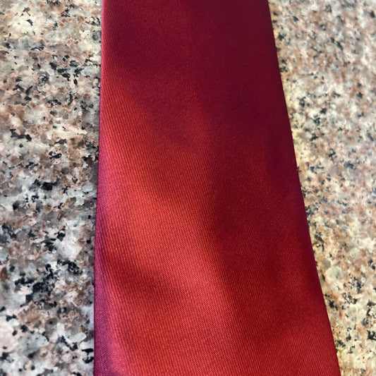 DEEP RED TIE